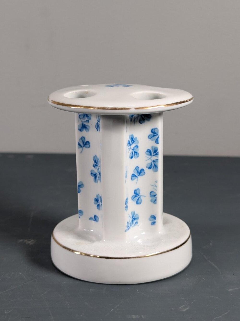 Vintage porcelain toothbrush holder blue flower pattern Japan
